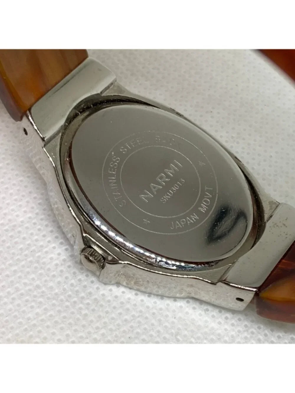 Narmi women’s watch tortoiseshell silver tone quartz cuff band 29mm 6” running